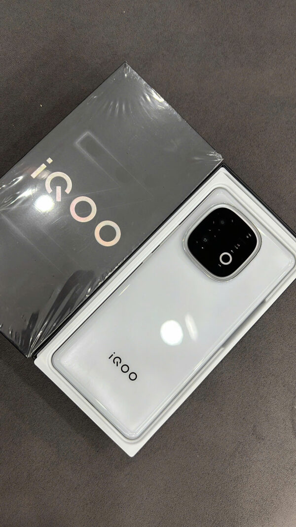 Z7058823675686_ec4b0e7927266f6e21542265fe98e74d