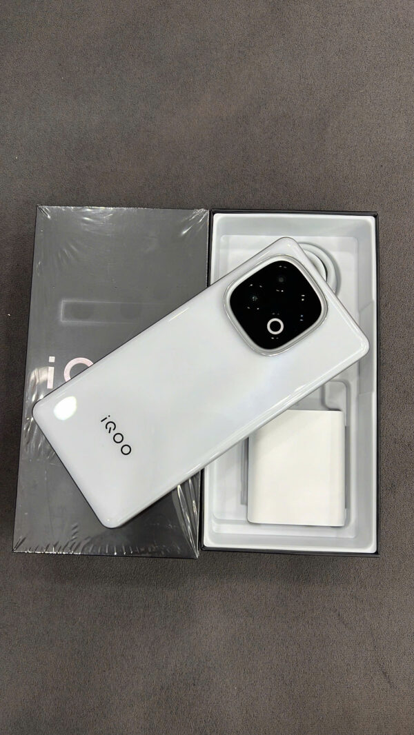 Z7058823692387_38204995d7d7ba75fa1c2d8e12b3fa31